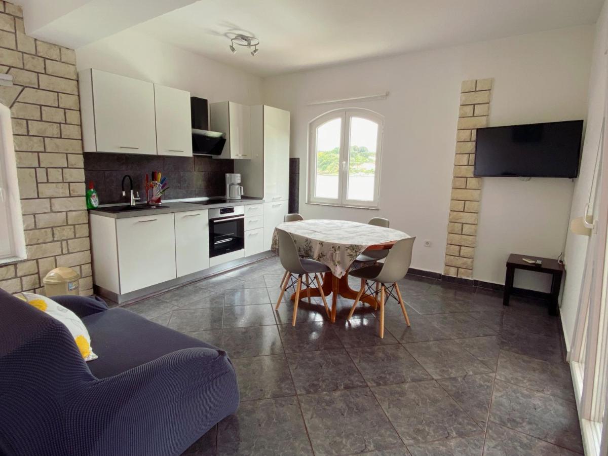 Apartments Zala Matusan ซูเปทาร์สกา ดรากา ภายนอก รูปภาพ